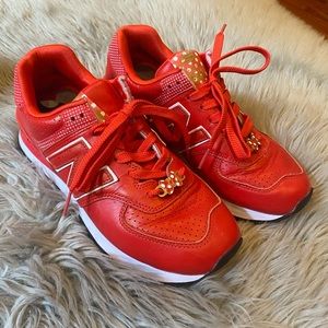 Disney Minnie Mouse x New Balance 574 Sneaker